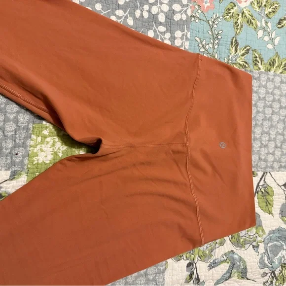 lululemon athletica Women's Leggings Sz 8 Tall - Picture 4 of 12